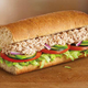 Imagen para el artículo titulado Entonces, ¿el sándwich del Subway tiene atún o nos la están colando?